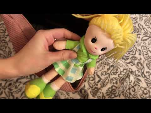 Видео: АСМР что в моем рюкзаке 🎒шёпот 🖍💄  what's in my backpack ASMR