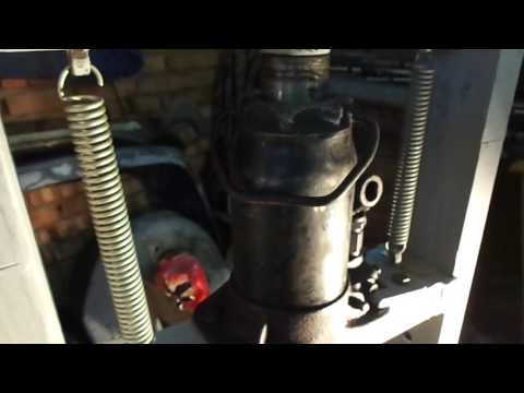 Видео: Распрессовка коленвала.