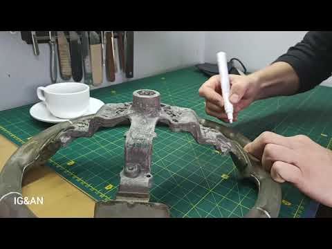 Видео: Перетяжка руля Mazda 3