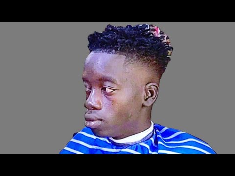 Видео: Skin Mid Fade: Учебное пособие по стрижке | Экспертный стиль парикмахера.