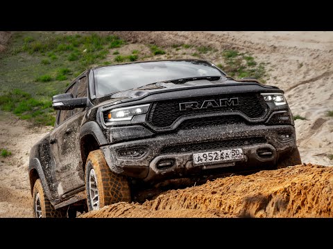 Видео: Царь горы! Dodge Ram TRX 700лс, Prado, Rubicon штурмуют горки