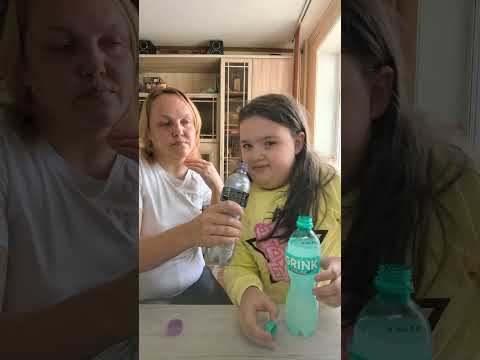 Видео: Челлендж "Радужная еда против черно-белой еды" 🌈 🖤🤍 (будет прикольно)