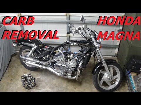 Видео: СНЯТИЕ КАРБЮРАТОРА HONDA MAGNA 2002 ГОДА