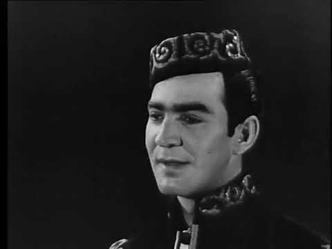 Видео: Милли бизәкләр.  National tracery - Kazan tatar melodies