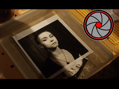 Видео: Вирирование отпечатков. 84 выпуск. Сепия. Придание коричневого тона ч/б фотографиям.