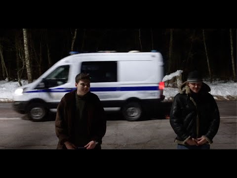 Видео: короткометражный фильм "подкладка пятнами в черной крови"