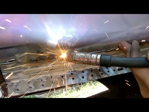 Видео: Ремонт ржавого порога методом сварки флюсовым сердечником / Blaze