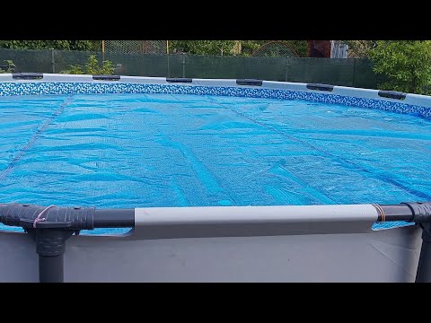 Видео: Как работает Солнечное покрывало для Бассейна
