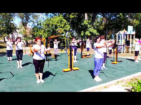 Видео: Татанці - упражнения со скандинавскими палками