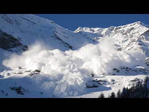 Видео: УМИРАЮЩИЕ ЛЕДНИКИ: Французские Альпы в момент смерти - Документальный фильм о катастрофе