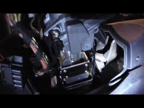 Видео: Замена контактной группы замка зажигания на BMW X5 E53 рестайлинг