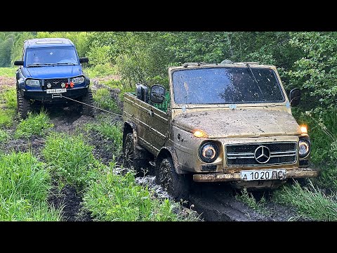 Видео: ЛУАЗ ЗАСОСАЛО В ГЛИНУ ПО САМЫЕ ФАРЫ! ВЫЕХАТЬ НЕВОЗМОЖНО?