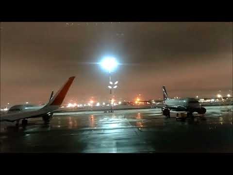 Видео: Airbus A321 Ночной взлет из Москвы (Шереметьево, SVO)/ Night take off from Moscow (Sheremetyevo)