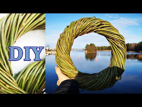 Видео: DIY.Как сделать основу для новогоднего венка из веток.