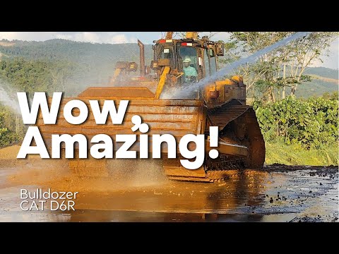 Видео: Вау, какое потрясающее видео. Мойка тяжелой техники бульдозера CAT D6R.