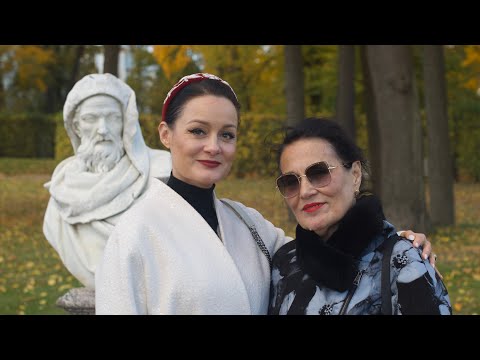 Видео: С мамой в сказочном Пушкине. Мы - империя! Лучший осенний день. Филармония и Невский проспект. 