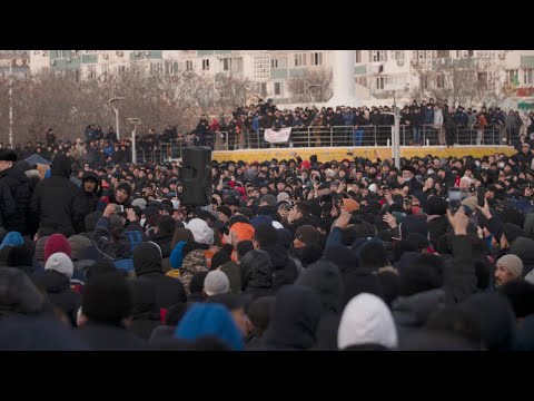 Видео: Жаңаөзенде ереуіл тоқтамады! Мұнайшылар үндеу жасады! Маңғыстау шықты! Бәрін айтты!