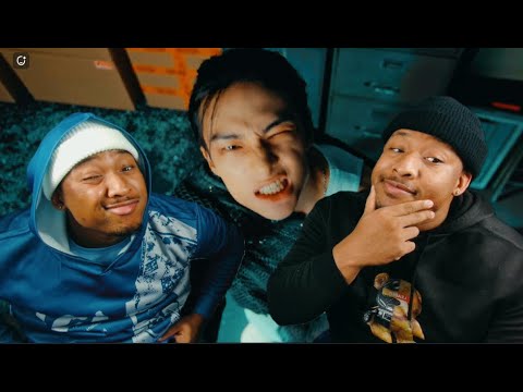 Видео: Видео Stray Kids «MEGAVERSE» | РЕАКЦИЯ БЛИЗНЕЦОВ