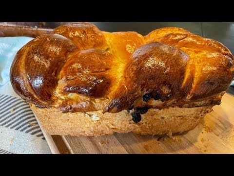 Видео: Как да приготвим лек, сполучлив козунак. Рецепта за козунак, който се получава от първия път.