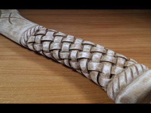 Видео: КАК ВЫРЕЗАТЬ ПЛЕТЕНКУ НА ТОПОРИЩЕ #2/ A drawing on an Ax