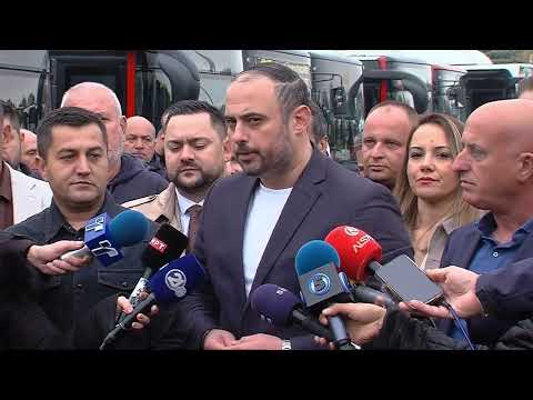 Видео: Скопје се чисти, а од понеделник нови 55 приватни автобуси ќе возат низ градот