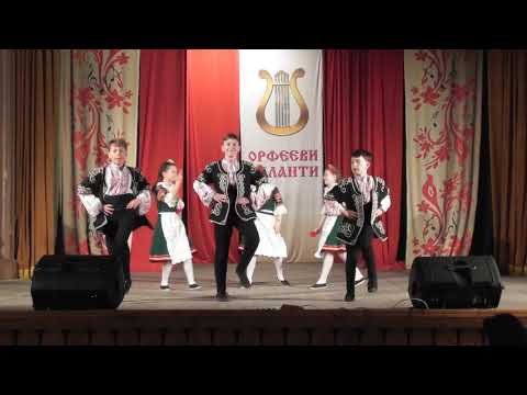 Видео: Детско - юношески танцов ансамбъл Средец - гр. София - Шопски закачки