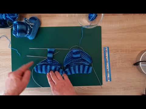 Видео: ПИНЕТКИ ИЗ МЕЛАНЖЕВОЙ ПРЯЖИ.  ПИНЕТКИ СПИЦАМИ.