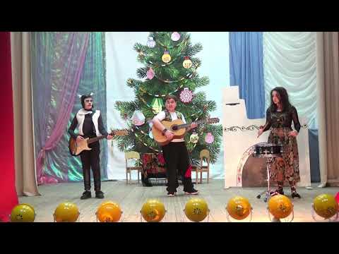 Видео: Новогодние приключения Маши и Вити