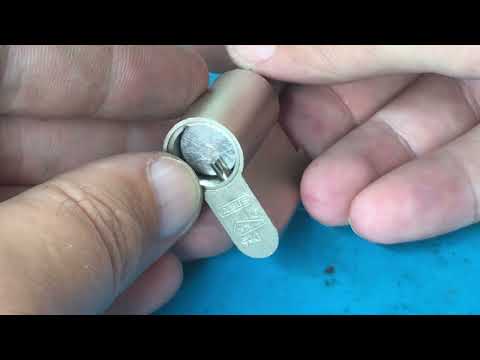 Видео: Вскрытие двух цилиндров abus. Сравнение пинов.