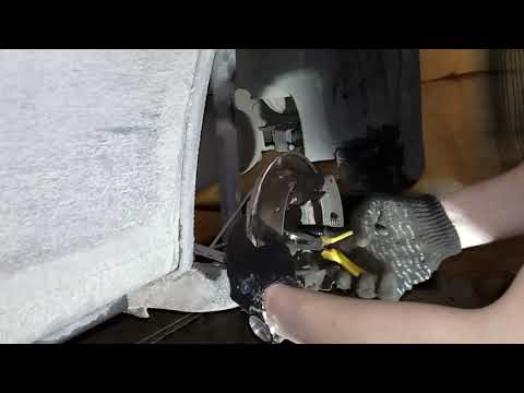 Видео: Почему клинит заднее колесо на лада ларгус.