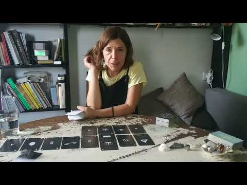 Видео: 🔥 Появится ли он и с чем придёт? Гадание таро онлайн