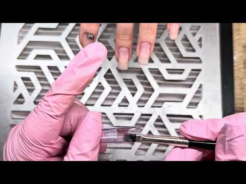 Видео: Френч, который переживёт даже уборку и сиэсту 😅 #маникюрфренч #uñas #маникюрвиспании #uñasfranseca