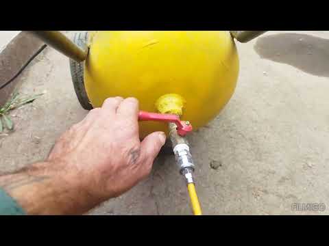 Видео: два компресора от холодильника