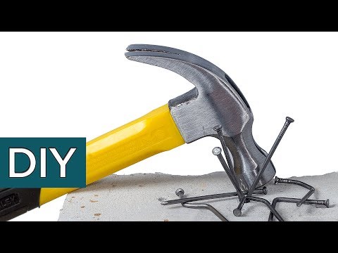 Видео: Как забить гвозди в силикатный КИРПИЧ или тонкую доску, чтобы не повредить? #Стройхак