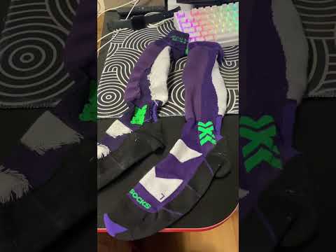 Видео: Обзор на горнолыжные носки X-Bionic Snowboard Discover X-Socks