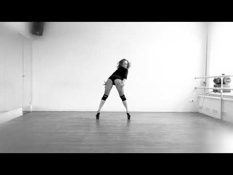 Видео: Ксения Мартынова. Стрип-пластика. Стрипдэнс.