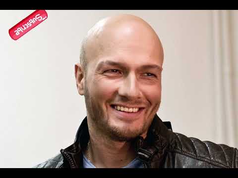 Видео: Жизнь, карьера и смелые личные решения Никиты Панфилова