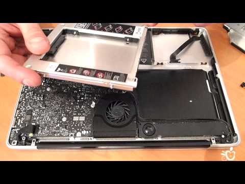 Видео: Инструкция по установке Optibay 9,5мм SATA в MacBook Pro 2010