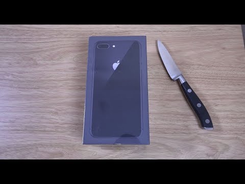 Видео: Apple iPhone 8 Plus — распаковка!
