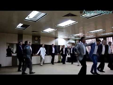 Видео: Луди Млади-Пловдив - Мъжки тракийски танц