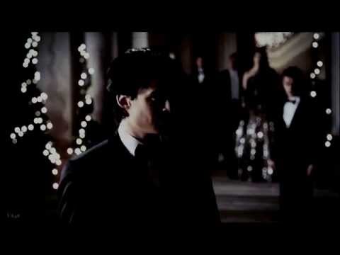 Видео: Деймон и Елена-Отпусти меня