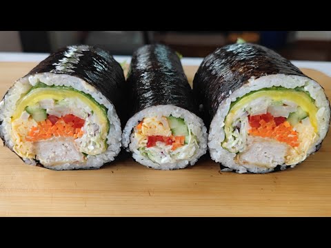 Видео: МЕГА КИМПАБ, ИЛИ ПРОЩЕ ГОВОРЯ КОРЕЙСКИЙ БУРГЕР КОТОРЫЙ ДАЖЕ В КОРЕЕ КУПИТЬ СЛОЖНО 메가김밥