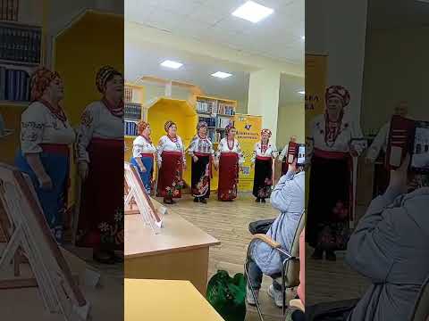 Видео: Пісня " Вийшла заміж молодою" вик.Т.Якушенко,Н Скрипак,Л.Кулик,Т.Пліш,А.Запішня.
