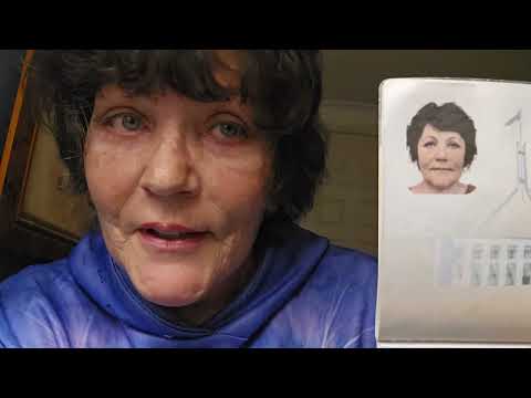 Видео: Сиднейская таможня . Когда нас выпустили , я чуть не упала в обморок . Элла Австралия