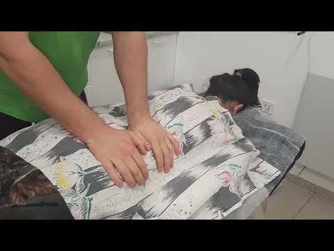 Видео: Расслабляющий массаж спины