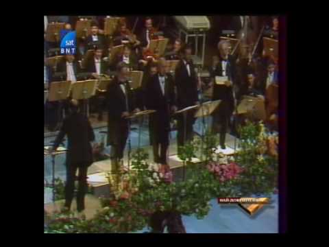 Видео: Тодор Колев - О, красавице чаровна!