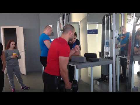 Видео: #Арсен #Лилиев #армрестлинг тоенировка Тобольск!