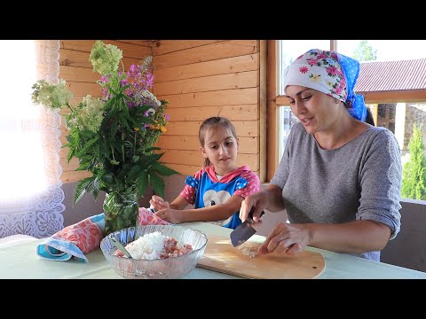 Видео: Собираем Иван Чай и готовим вкусные зразы