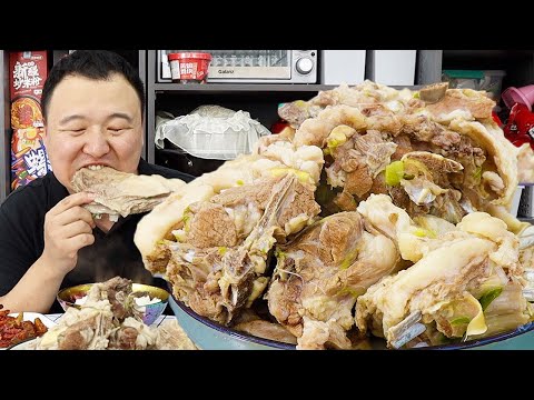 Видео: Цян готовит тушеное мясо из баранины, которое очень вкусное и ароматное.