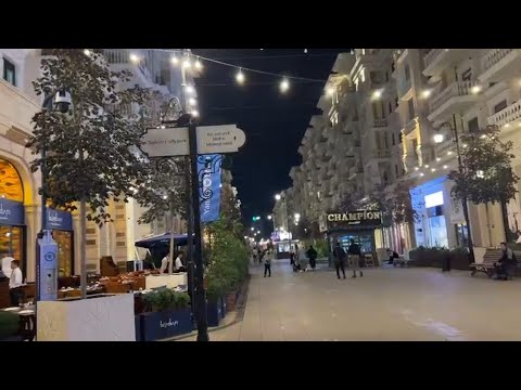 Видео: Ташкент,  ресторан PAPAKHA , вечерний сквер.